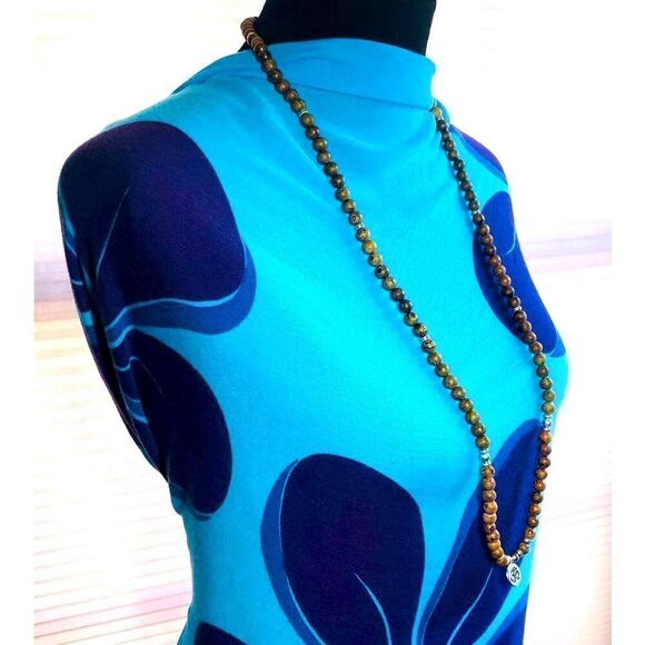 Tibetan Buddhist 108 Wood Beads Mala MultiLayer Om Charm Necklace OS - Picture 2 of 7